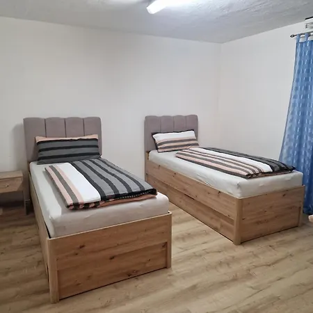 Ferienzimmer-monteurzimmer Semesterbostad